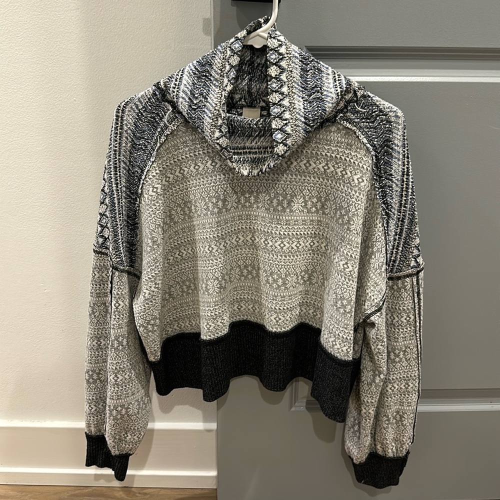Free People Patterned Gray Sweater - image 2